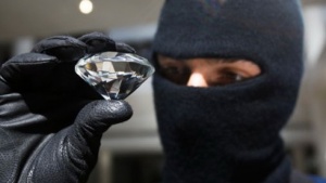 Охрана магазинов ювелирных украшений приобретает особое значение в современных непростых экономических условиях